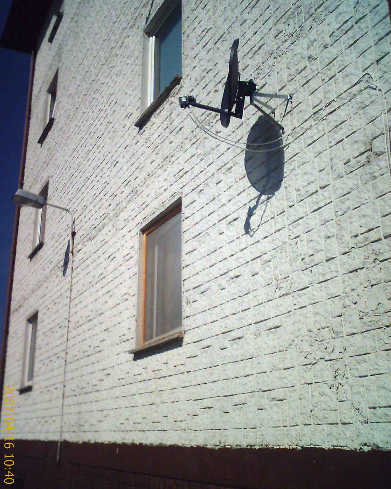 montaz N telewizji zamocowanie anteny satelitarnej enki telewizjia nowej generacji n ustawienie instalacje antenowe 