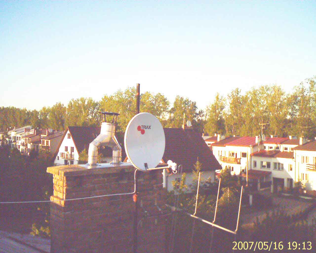INSTALACJA N TELEWIZJI NOWEJ GENERACJI NA OSIEDLU DOMKW JEDNORODZINNYCH INSTALACJE ANTENOWE NIEPORT CYFRA+ INSTALACJA CYFRA PLUS MONTA POLSAT CYFROWY INSTALACJA NIEPORT USTAWIANIE ANTEN SATELITATNYCH N TV MONTA N TELEWIZJA USTAWIENIE TELEWIZJA NOWEJ GENERACJI NIEPORT UKIERUNKOWENIE ZAMOCOWANIE